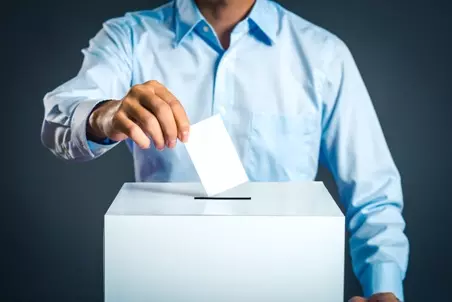El tiempo dedicado por los trabajadores miembros de mesas electorales en las elecciones sindicales, ¿debe considerarse tiempo de trabajo o licencia retribuida?